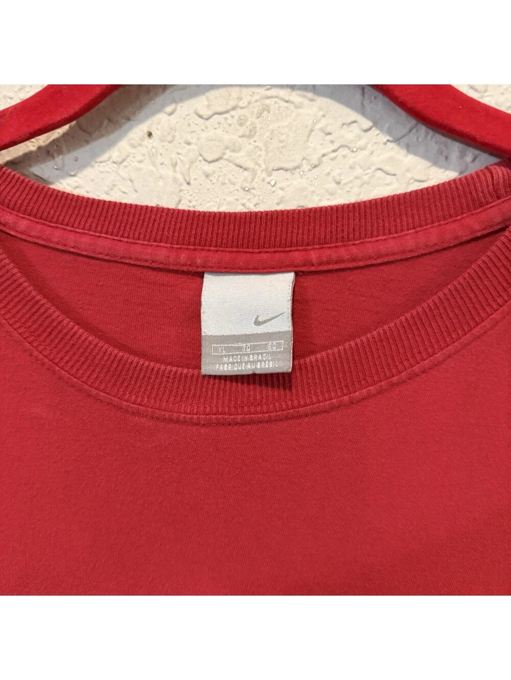 Vintage 90s/00s Y2K Red Nike Swoosh Logo Basketball Sports Men’s Shirt Size XL